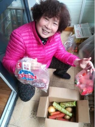 超有愛！武漢市民作詩、創(chuàng)意蔬菜拼“花式致謝”長虹愛心捐贈(圖7)